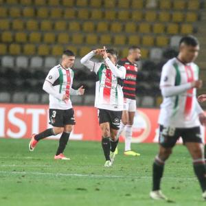 Palestino triunfó frente a Flamengo en el puerto pirata 