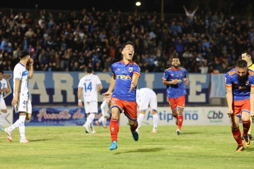 San Marcos sigue de líder y goleada de Wanderers