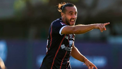 Recoleta se adueñó del liderato