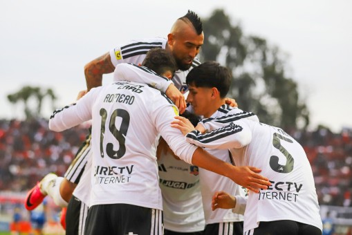 Victoria de Colo Colo ante Everton en Viña
